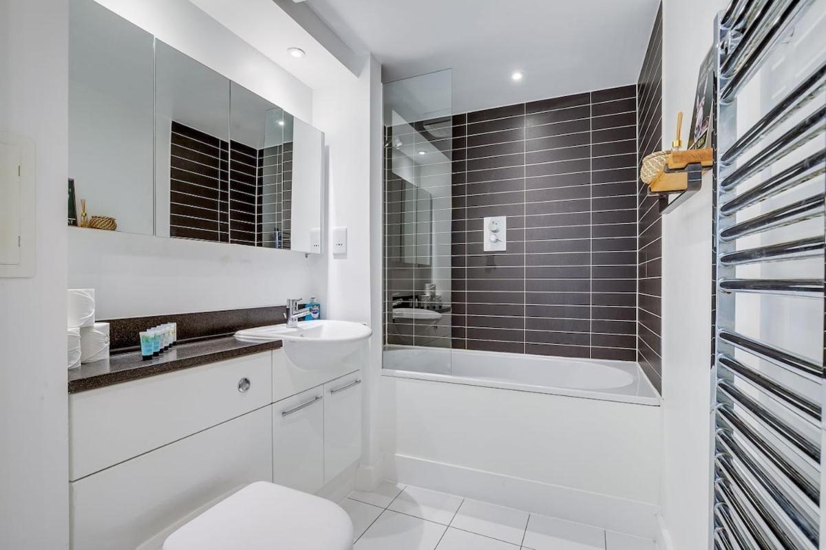 Stylish 1br Flat Near River View O2 & Canary Wharf Apartamento Londres