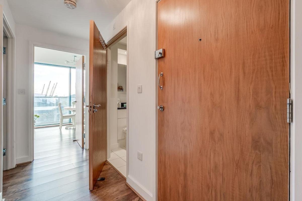 Stylish 1br Flat Near River View O2 & Canary Wharf Londres