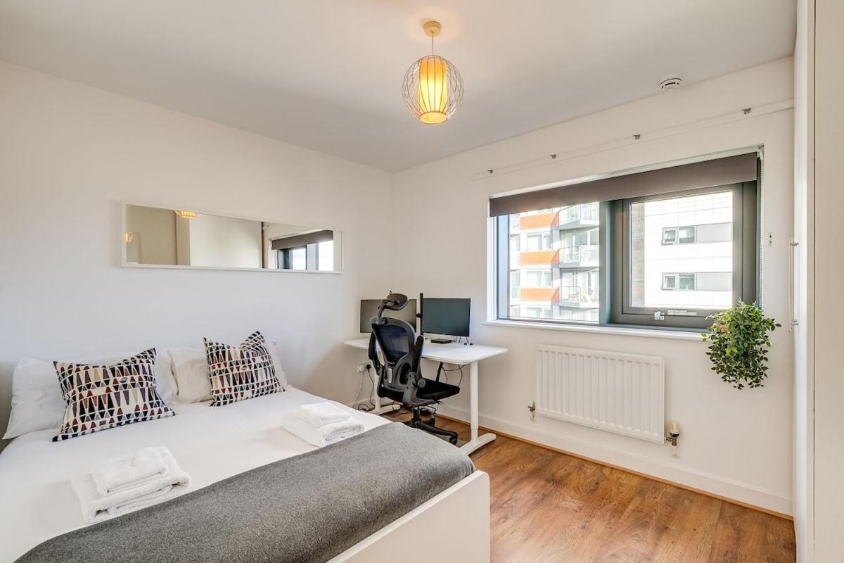 Apartamento Stylish 1br Flat Near River View O2 & Canary Wharf Londres